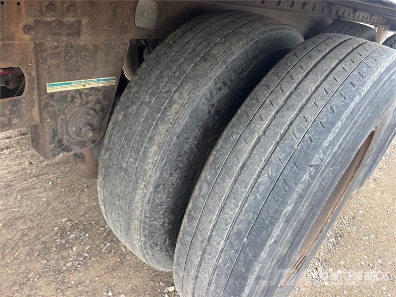 Utility 3000R Poluprikolice hladnjače