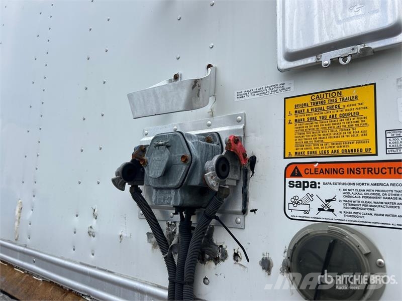 Utility 4000D-X Box Trailers