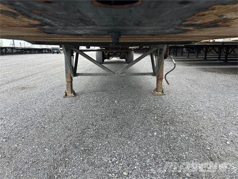 Utility 4000D-X Box Trailers