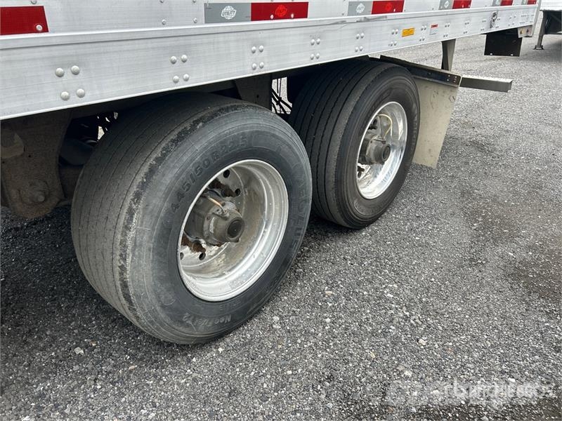 Utility 4000D-X Box Trailers