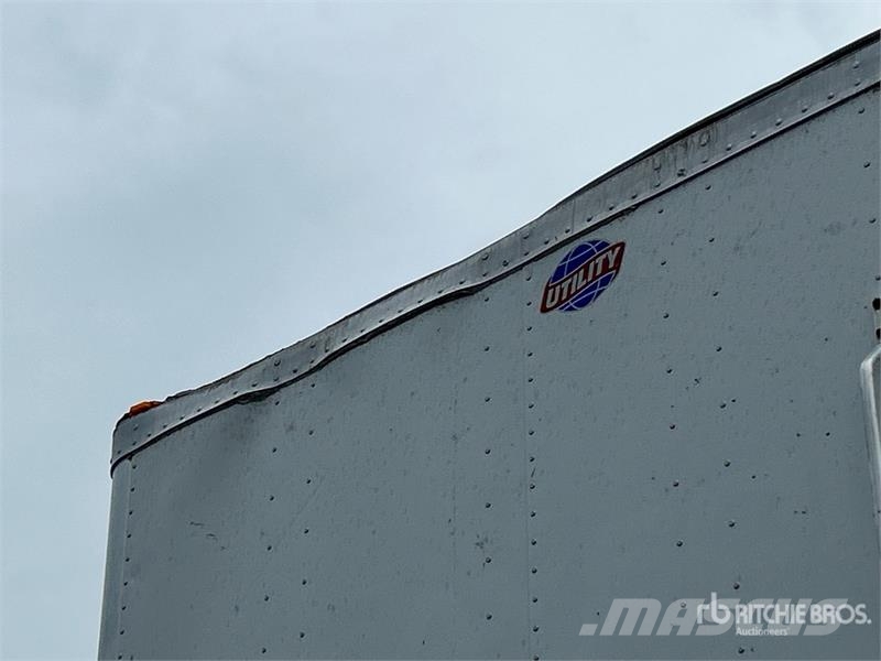 Utility 4000D-X Box Trailers