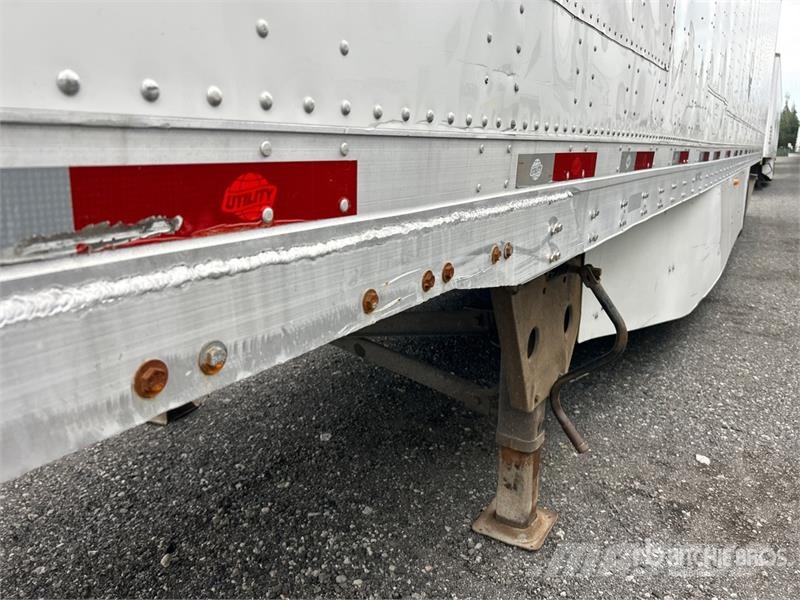Utility 4000D-X Box Trailers