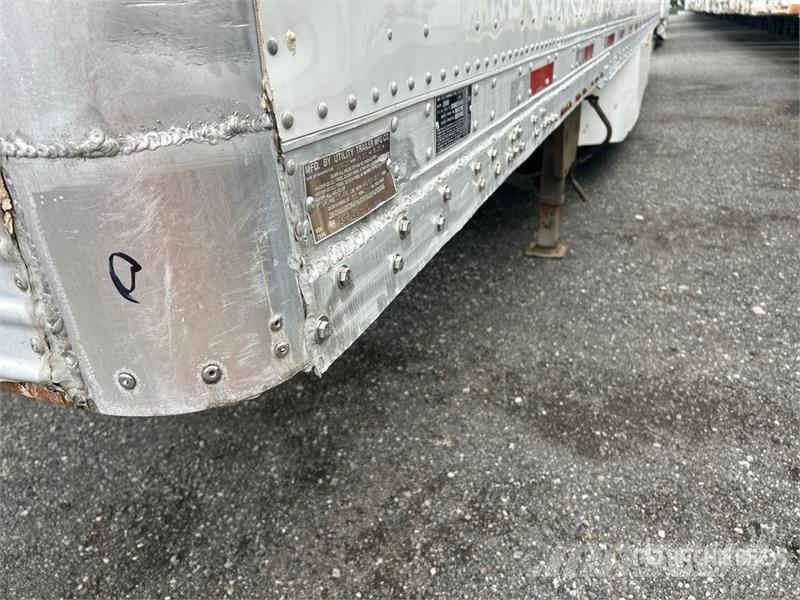 Utility 4000D-X Box Trailers