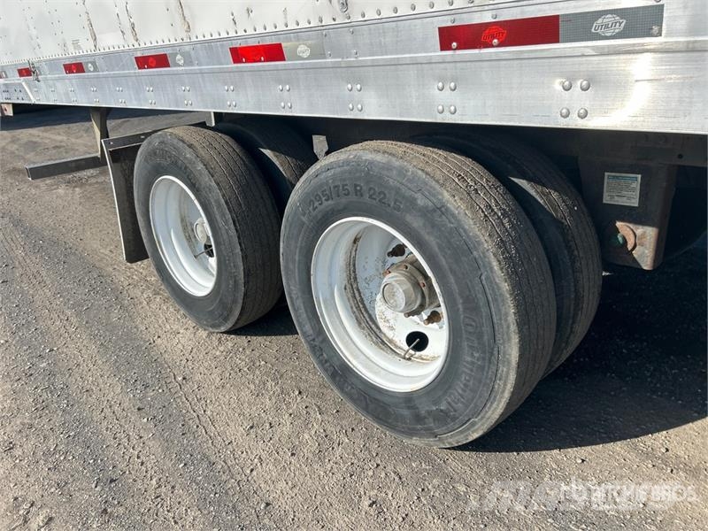 Utility 4000D-X مقطورات ذات هيكل صندوقي