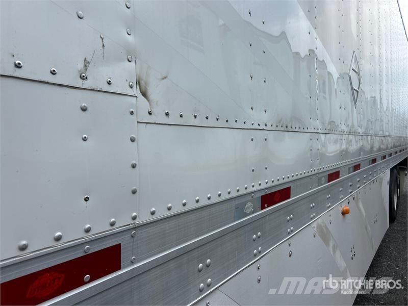 Utility 4000D-X Box Trailers