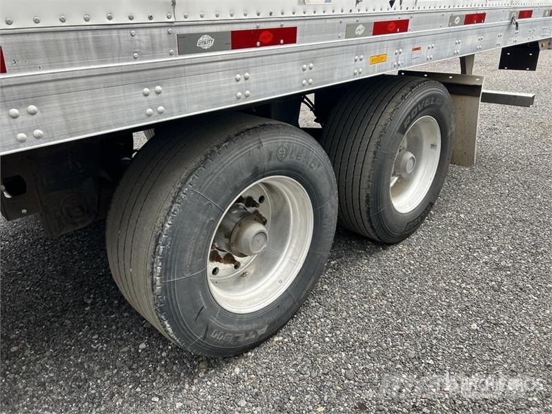 Utility 4000D-X Box Trailers