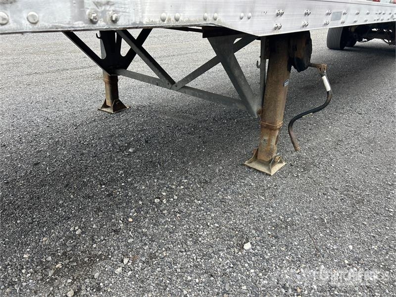 Utility 4000D-X Box Trailers
