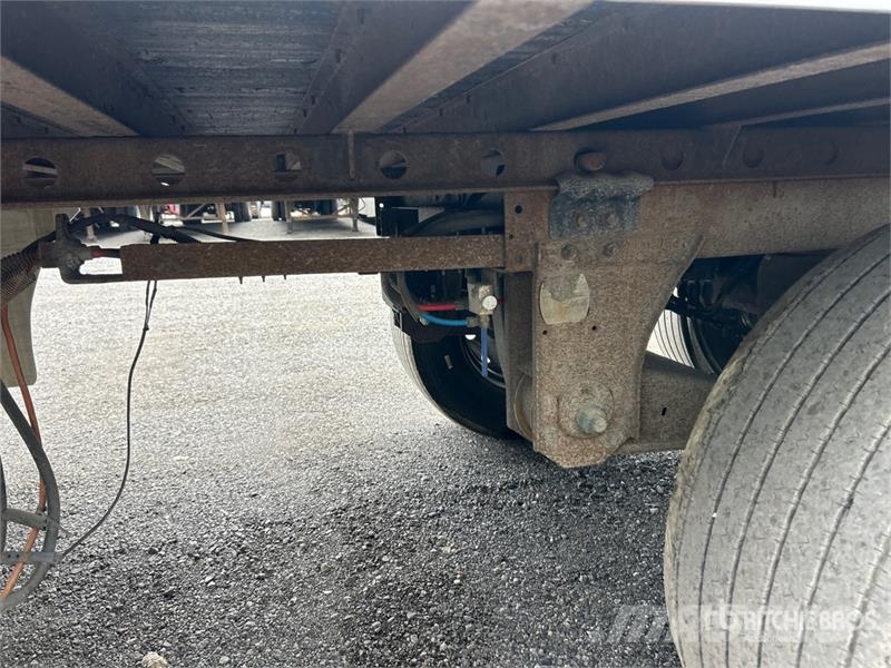 Utility 4000D-X Box Trailers