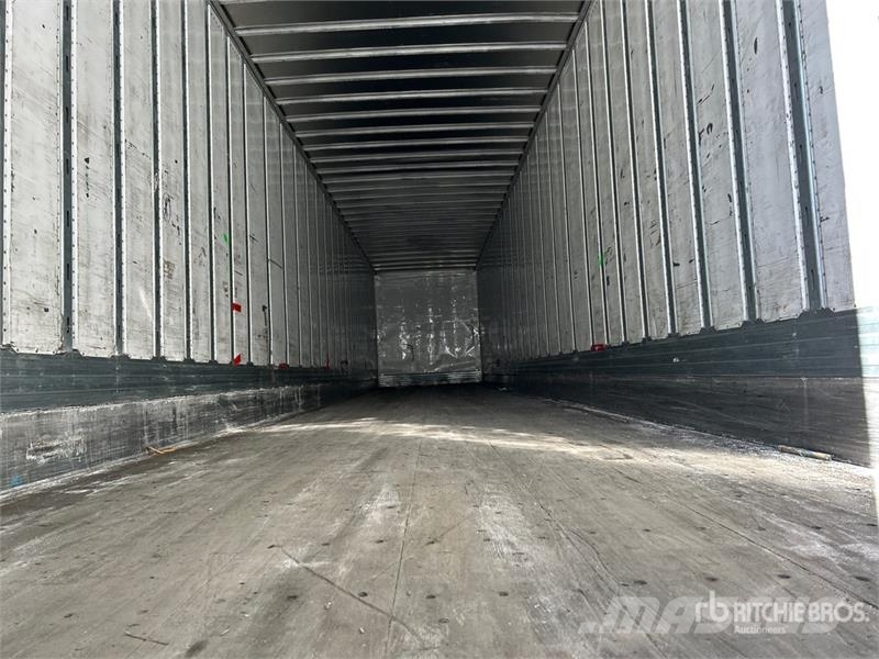 Utility 4000D-X Gesloten opbouw trailers
