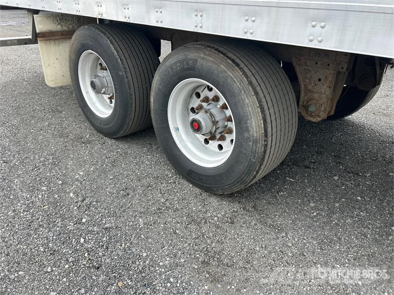 Utility 4000D-X Box Trailers