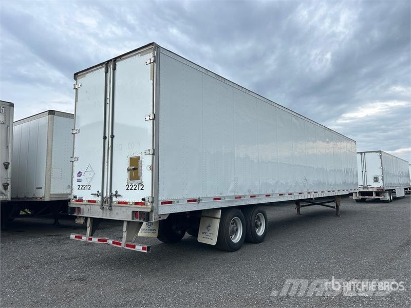 Utility 4000D-X Box Trailers