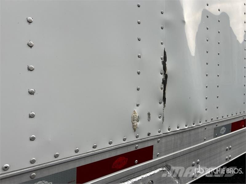 Utility 4000D-X Box Trailers
