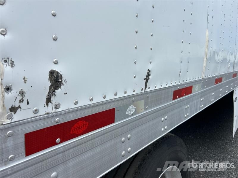 Utility 4000D-X Box Trailers