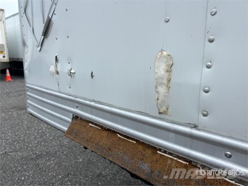 Utility 4000D-X Box Trailers