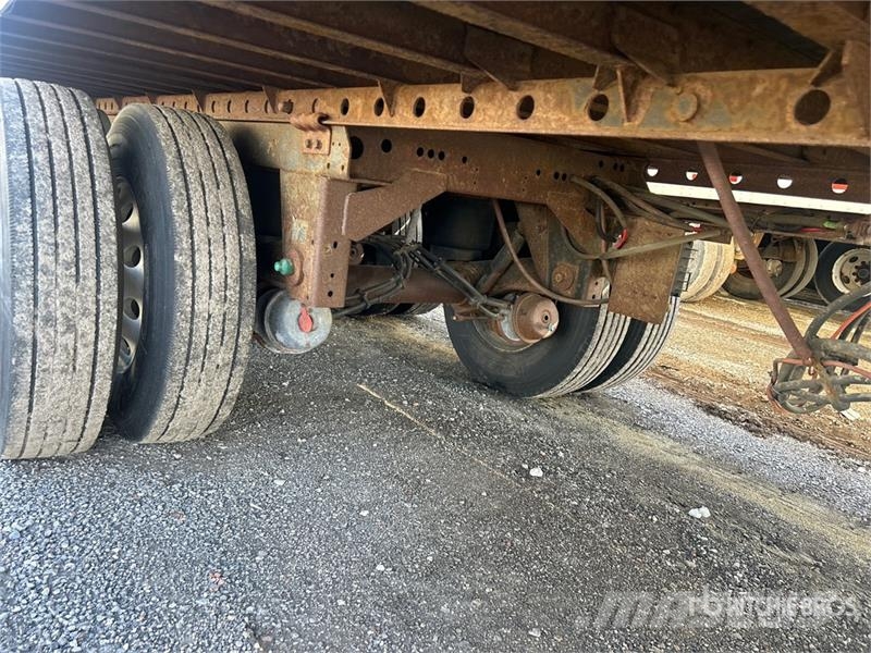 Utility 4000D-X Gesloten opbouw trailers