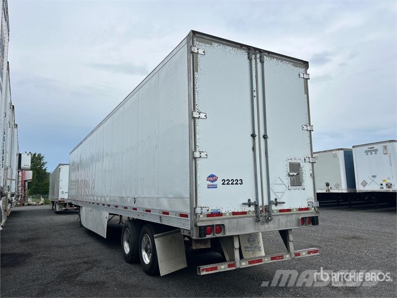 Utility 4000D-X Box Trailers