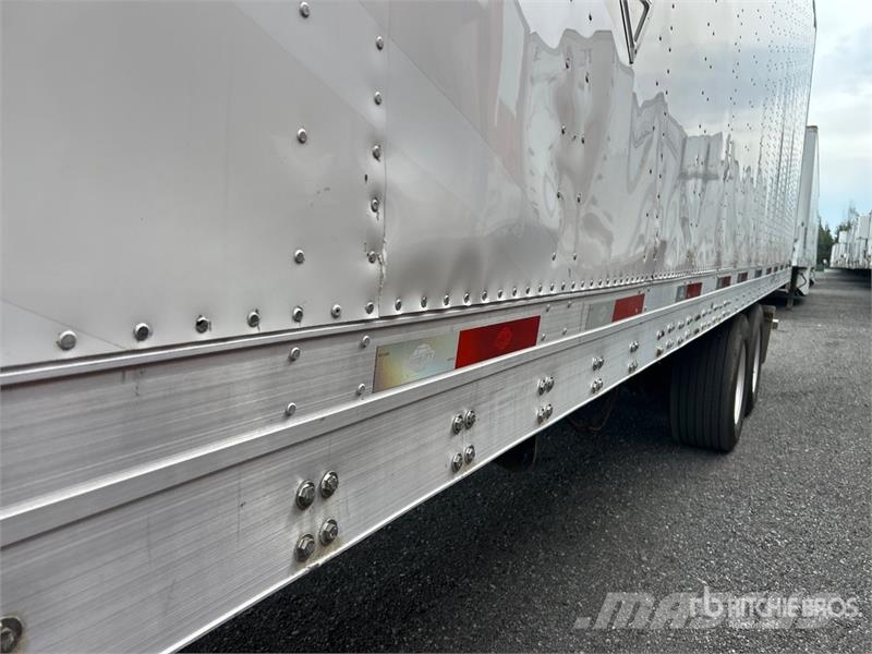 Utility 4000D-X Box Trailers