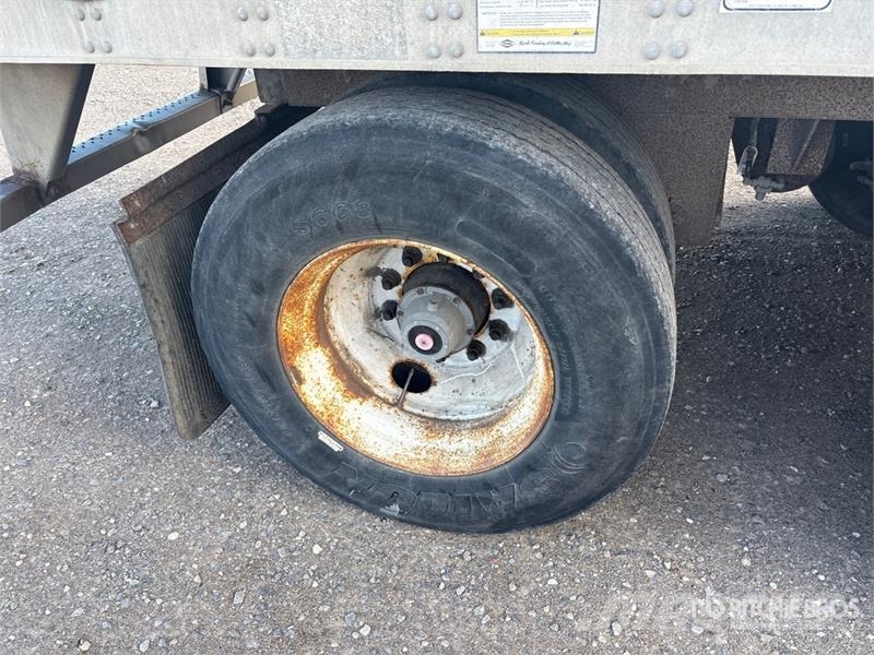 Utility 53 ft T/A Refrigerated Trailer Piekabes ar temperatūras kontroli