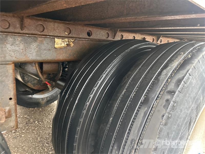 Utility 53 ft x 102 in T/A Van Trailer 箱體拖車