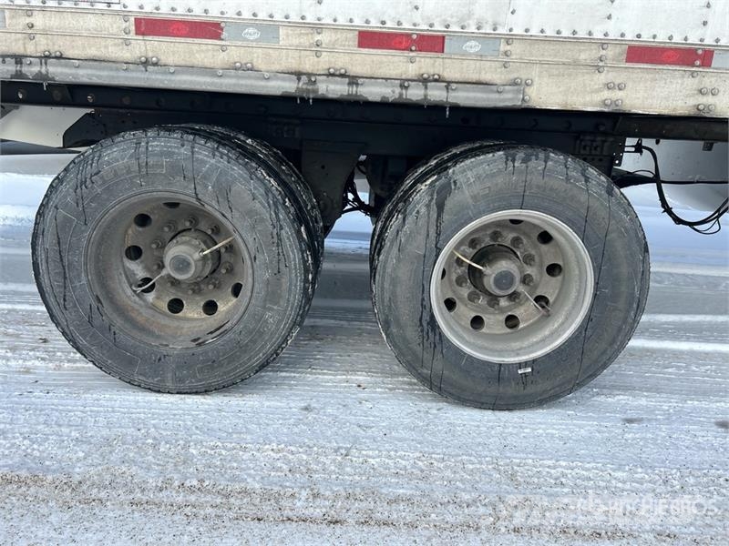 Utility 53 ft x 102 in T/A Refrigerated Trailer Temperature controlled semi-trailers