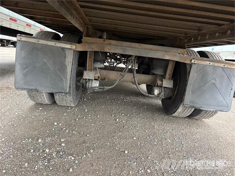 Utility 53 ft x 102 in T/A Van Trailer Skappåbygg