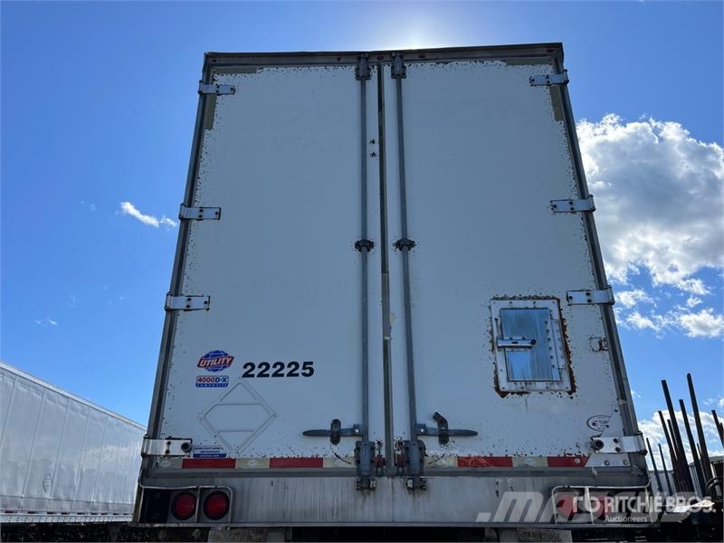 Utility 53 ft x 102 in T/A Van Trailer مقطورات ذات هيكل صندوقي