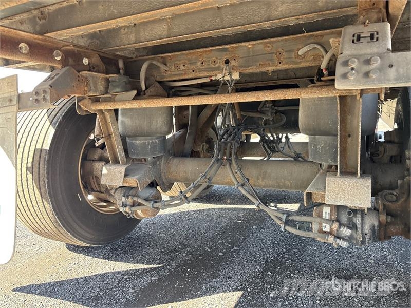 Utility 53 ft x 102 in T/A Van Trailer Box body trailers
