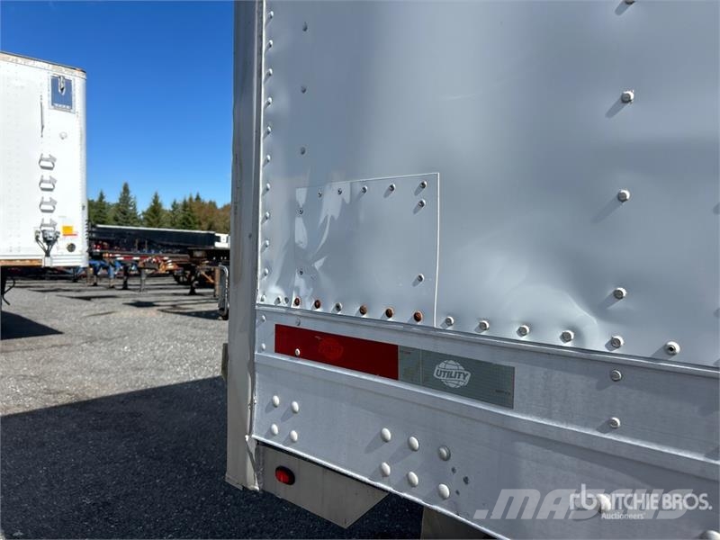 Utility 53 ft x 102 in T/A Van Trailer مقطورات ذات هيكل صندوقي