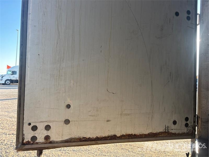 Utility 53 ft x 102 in T/A Van Trailer Van Body Trailers