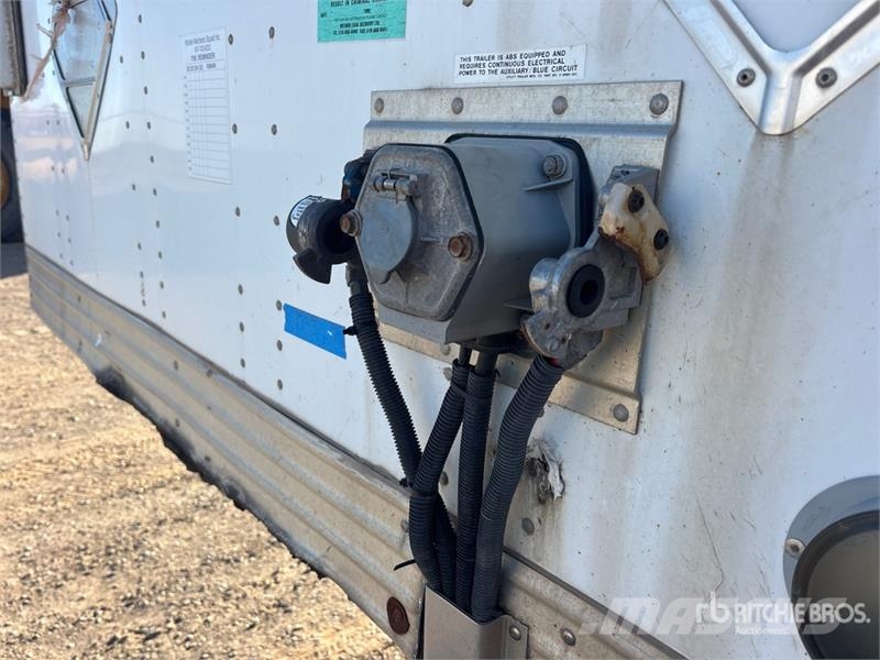 Utility 53 ft x 102 in T/A Van Trailer Box body trailers