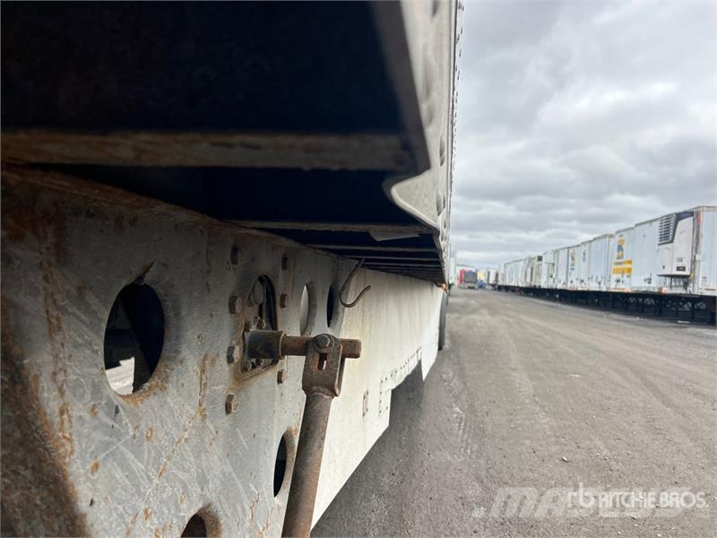 Utility 53 ft x 102 in T/A Van Trailer مقطورات ذات هيكل صندوقي