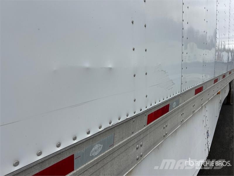Utility 53 ft x 102 in T/A Van Trailer مقطورات ذات هيكل صندوقي