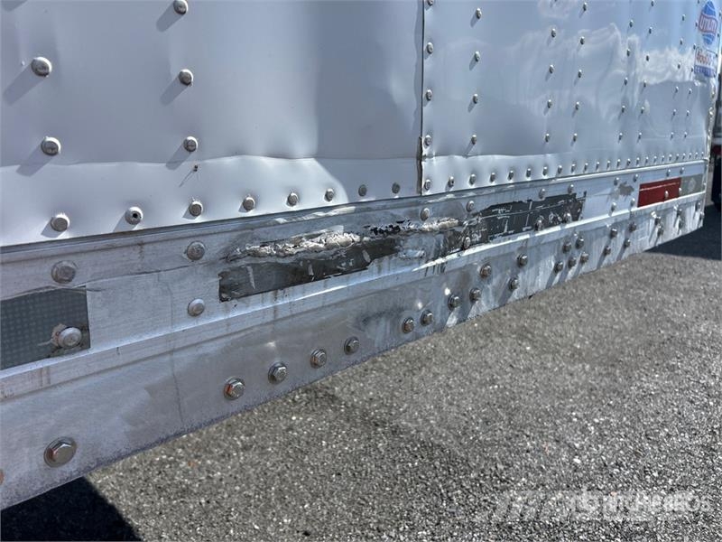 Utility 53 ft x 102 in T/A Van Trailer مقطورات ذات هيكل صندوقي