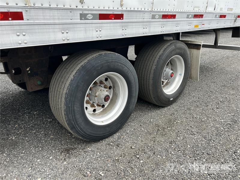 Utility 53 ft x 102 in T/A Van Trailer Box Trailers