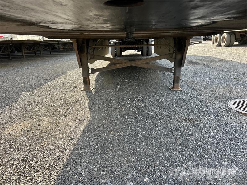Utility 53 ft x 102 in T/A Van Trailer Rimorchi cassonati