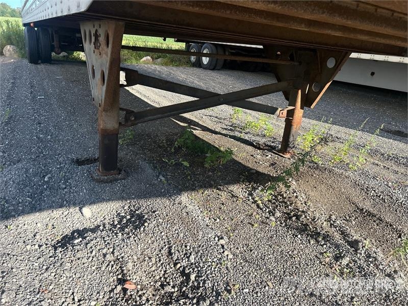 Utility 53 ft x 102 in T/A Van Trailer (Inoperable) Прицепы-фургоны