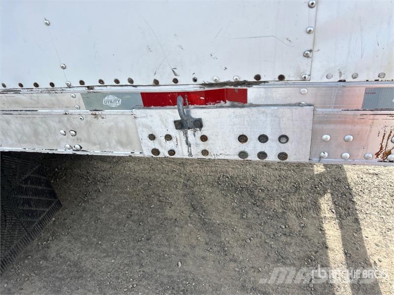 Utility 53 ft x 102 in T/A Refrigerated Trailer نصف مقطورات بدرجة حرارة قابلة للضبط