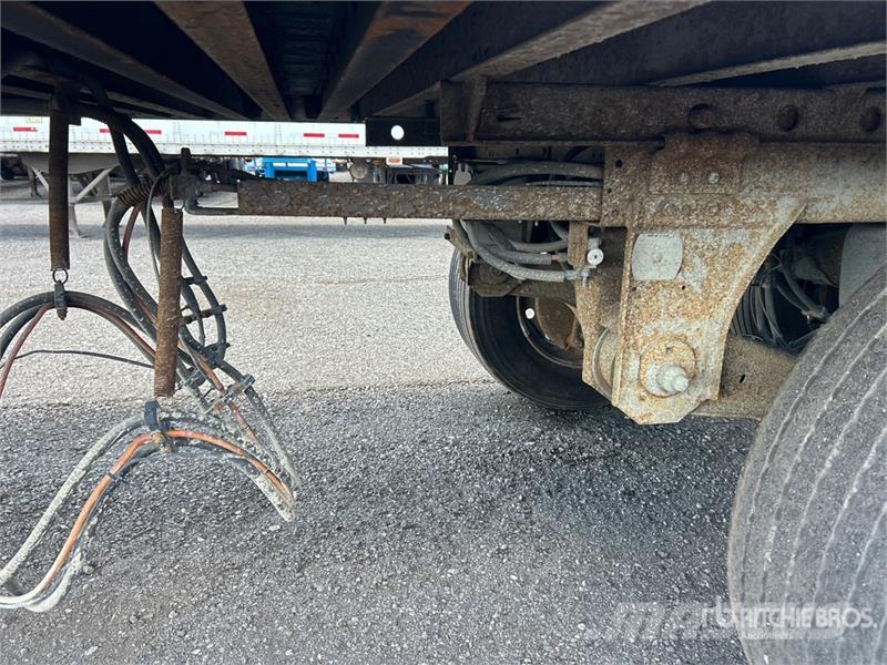 Utility 53 ft x 102 in T/A Van Trailer مقطورات ذات هيكل صندوقي