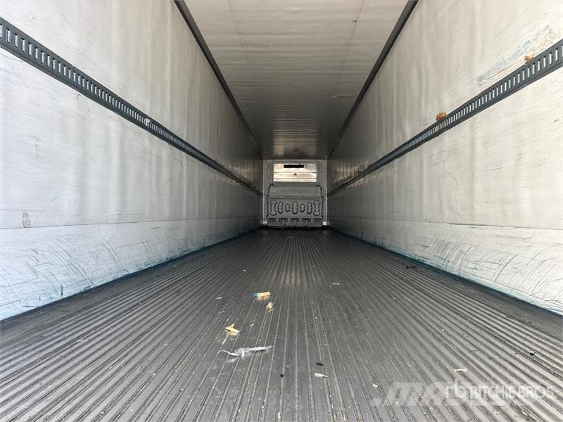 Utility 53 ft x 102 in T/A Refrigerated Trailer Puspriekabės su izoterminiu kėbulu