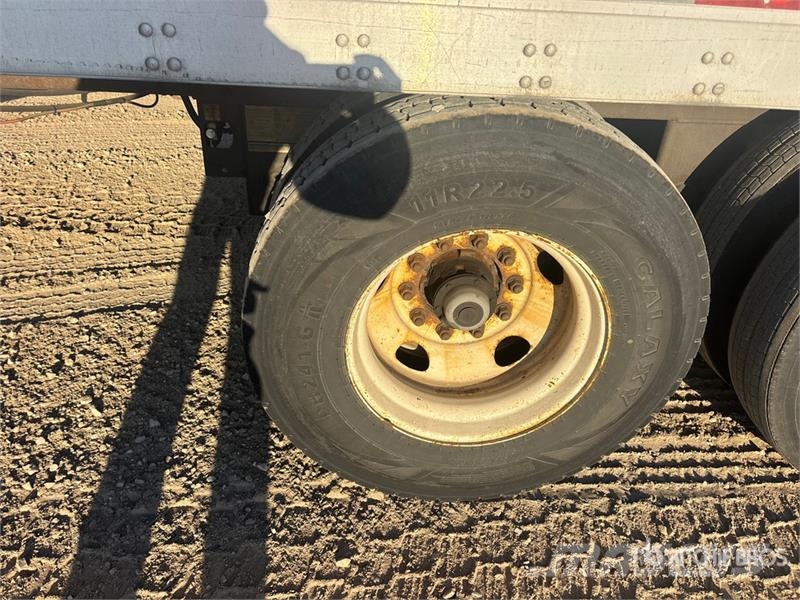Utility 53 ft x 102 in T/A Van Trailer Van Body Trailers