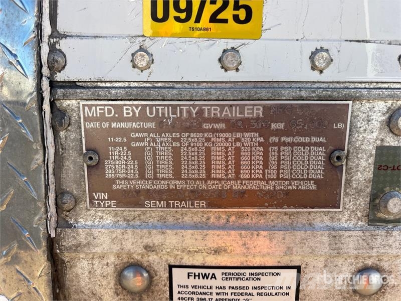 Utility 53 ft x 102 in T/A Van Trailer Skappåbygg