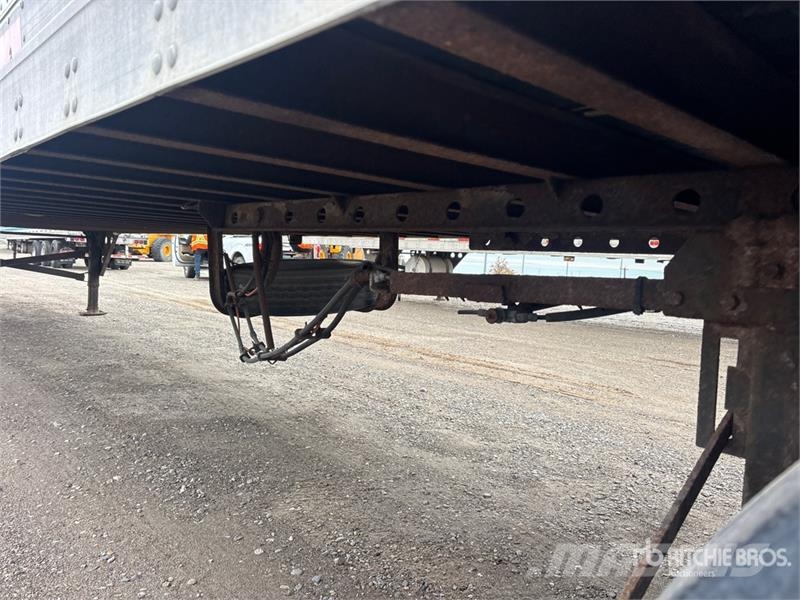 Utility 53 ft x 102 in T/A Van Trailer Rimorchi cassonati