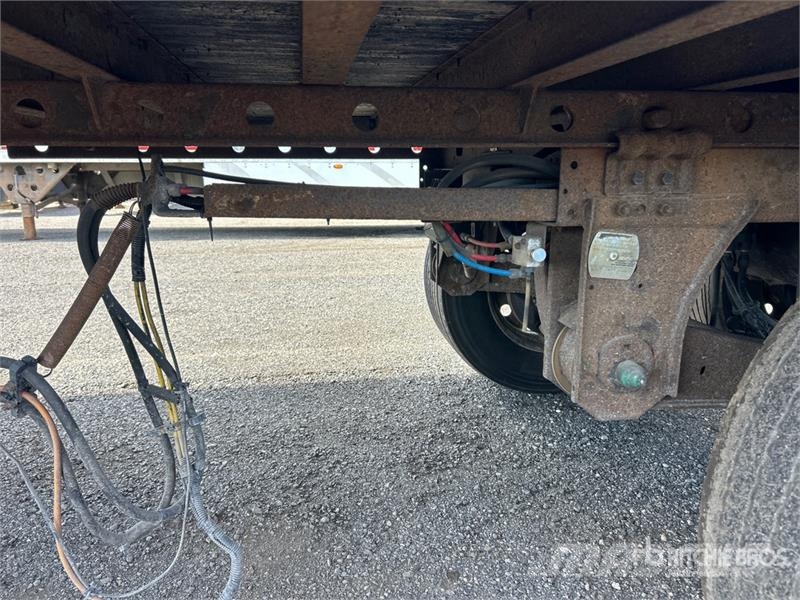 Utility 53 ft x 102 in T/A Van Trailer مقطورات ذات هيكل صندوقي