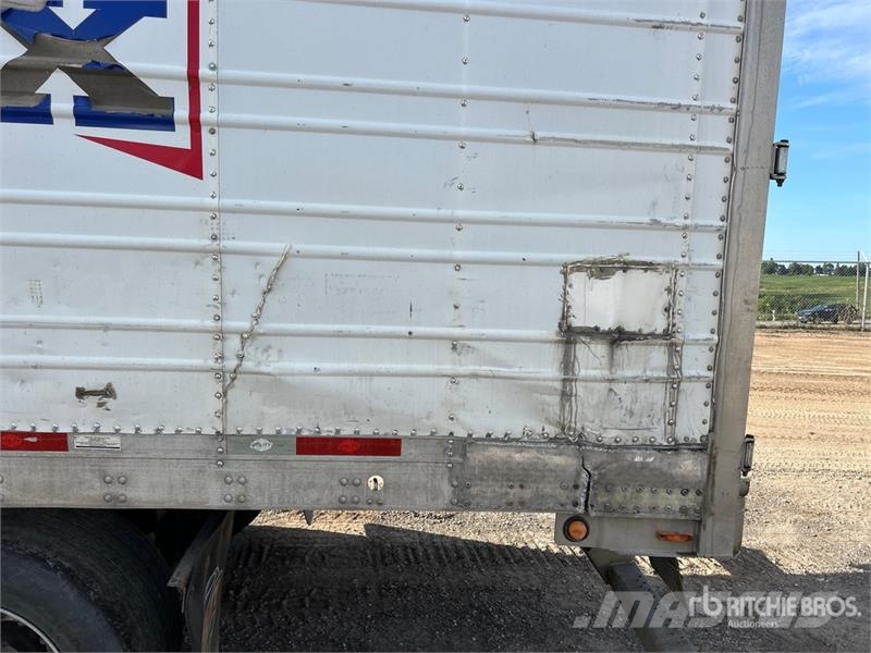 Utility 53 ft x 102 in T/A Refrigerated Trailer نصف مقطورات بدرجة حرارة قابلة للضبط