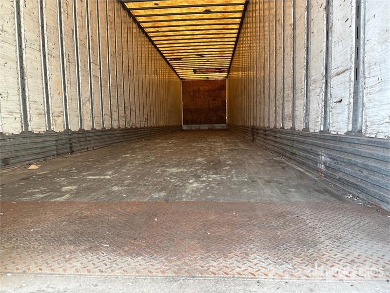 Utility 53 ft x 102 in Tri/A Van Trailer مقطورات ذات هيكل صندوقي