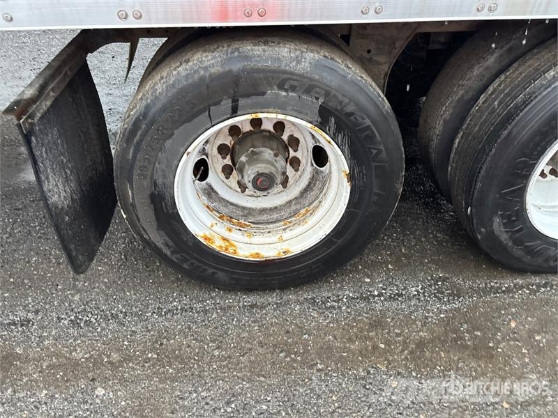 Utility 53 ft x 102 in T/A Van Trailer Van Body Trailers