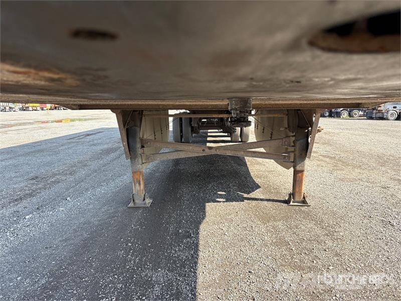 Utility 53 ft x 102 in Tri/A Van Trailer مقطورات ذات هيكل صندوقي