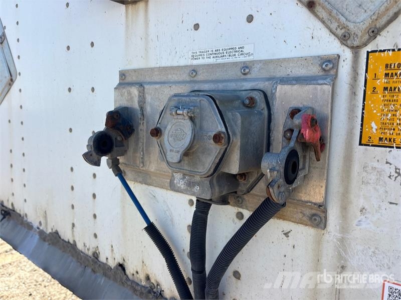 Utility 53 ft x 102 in T/A Van Trailer Dengtos priekabos