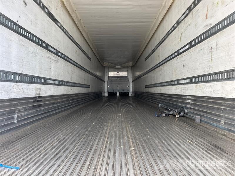 Utility 53 ft x 102 in T/A Refrigerated Trailer Puspriekabės su izoterminiu kėbulu