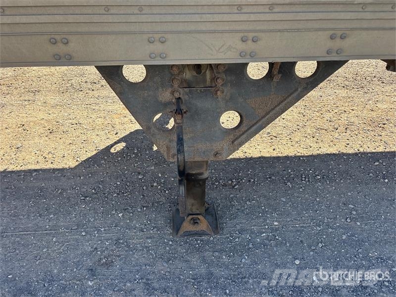 Utility 53 ft x 102 in T/A Van Trailer Dengtos priekabos